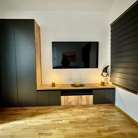 Apartment Divcibora
