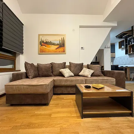 Apartment Divcibora