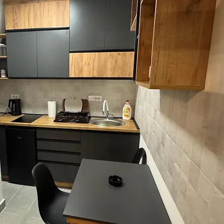 アパート Divcibora *