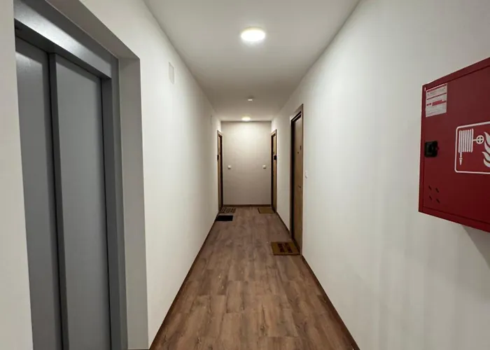 דירה Divcibora *